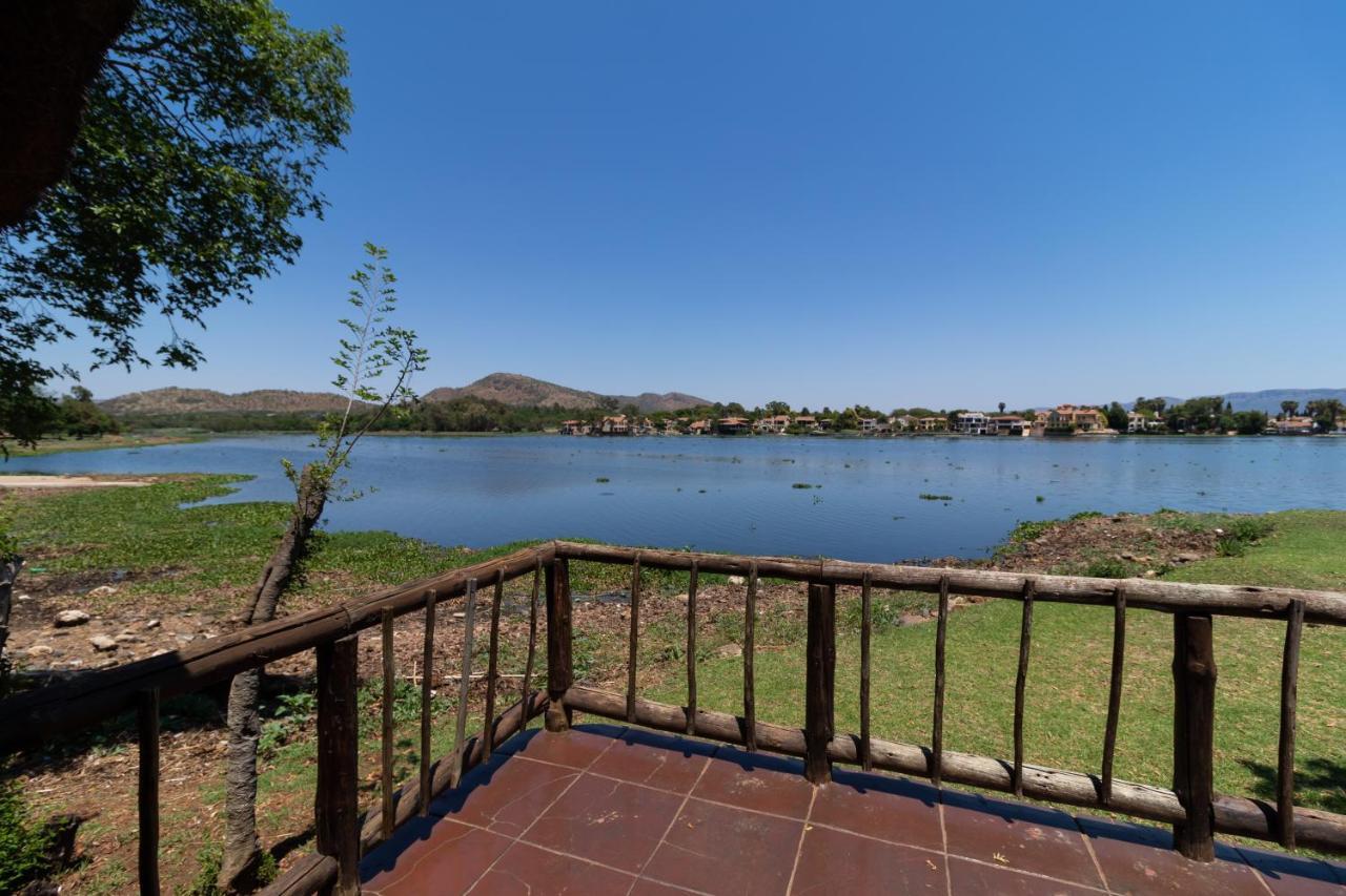 Eagle Waters Wildlife Resort Hartbeespoort Exterior photo