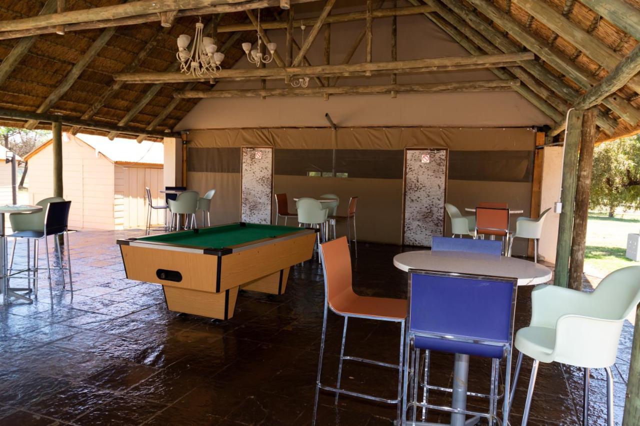 Eagle Waters Wildlife Resort Hartbeespoort Exterior photo