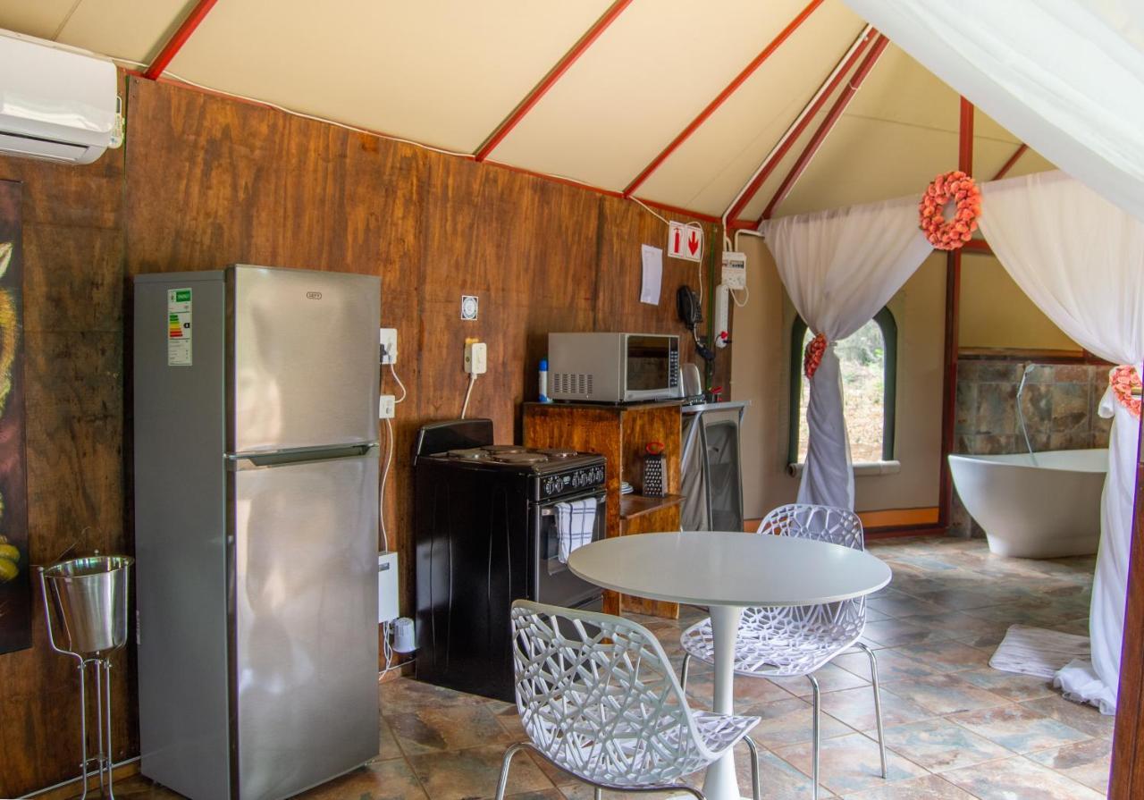 Eagle Waters Wildlife Resort Hartbeespoort Exterior photo